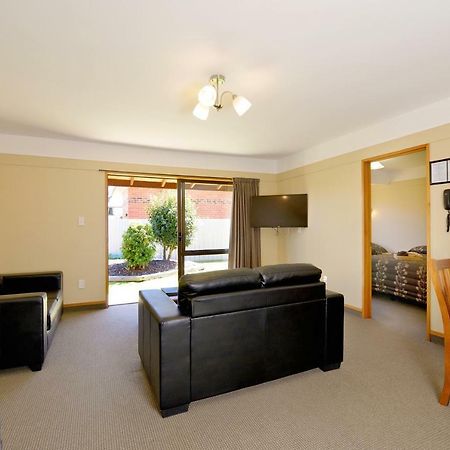Mosgiel Regency Motel מראה חיצוני תמונה