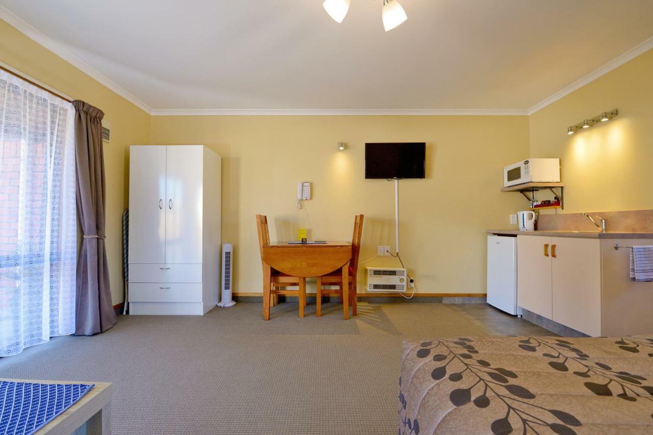 Mosgiel Regency Motel מראה חיצוני תמונה